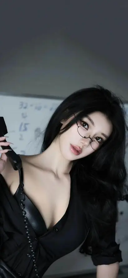 无码中文字幕av带剧情_亚洲熟女综合一区二区三区_亚洲日韩中文字幕无码一区