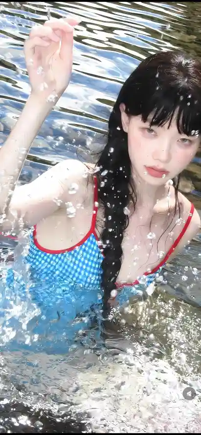无码中文字幕av带剧情_亚洲熟女综合一区二区三区_亚洲日韩中文字幕无码一区
